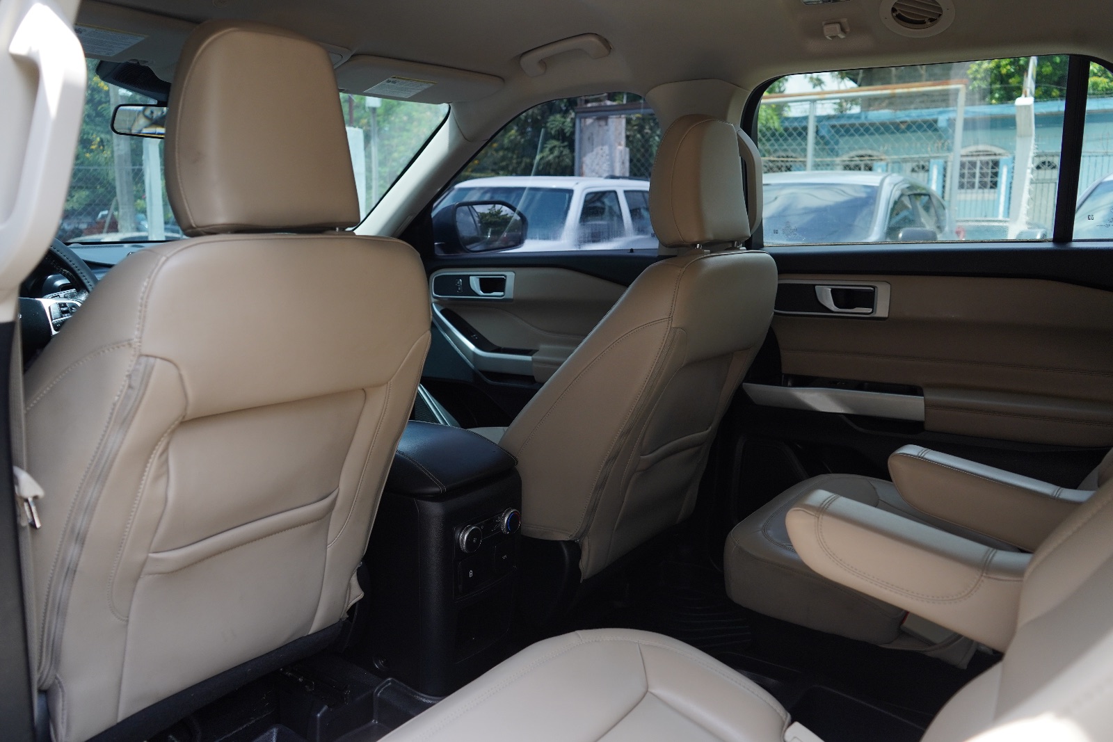Ford Explorer 2021, foto 16