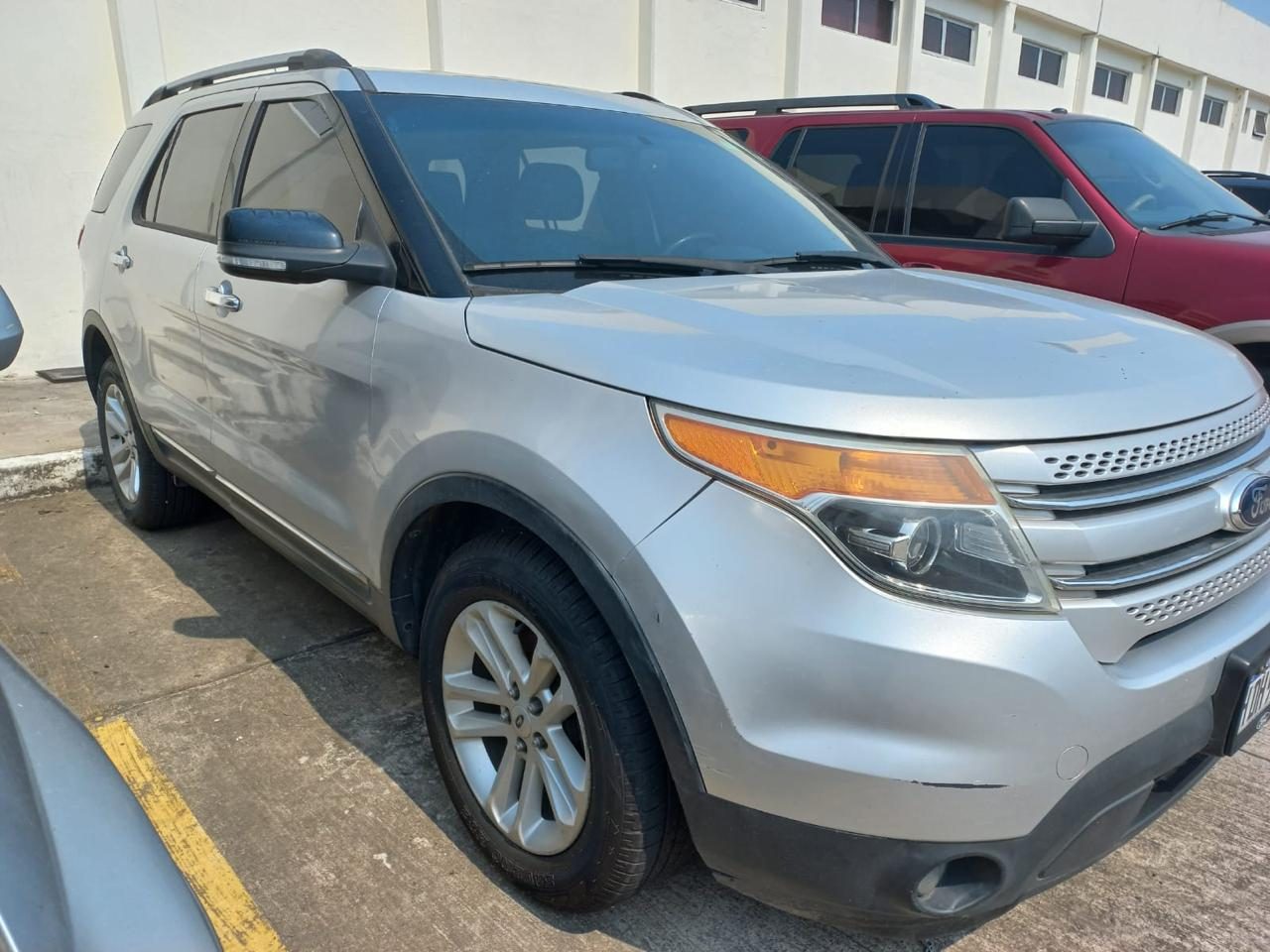 Ford Explorer 2014, foto 1